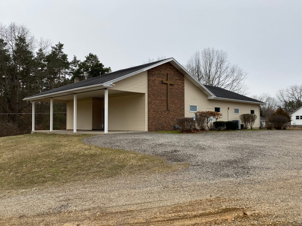Centerpoint Church - 61070 Hwy M-40, Antwerp Township (Paw Paw), Michigan 49079 | Real Estate Professional Services