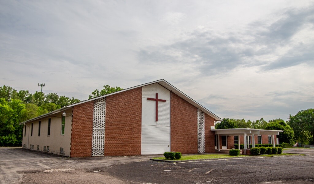 Northline Church - 23696 Northline Rd, Taylor, Michigan 48180 | Real Estate Professional Services
